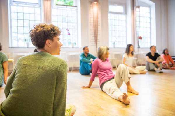 Somatic movement, Awareness through movement, embodiment and Feldenkrais Method Workshop.